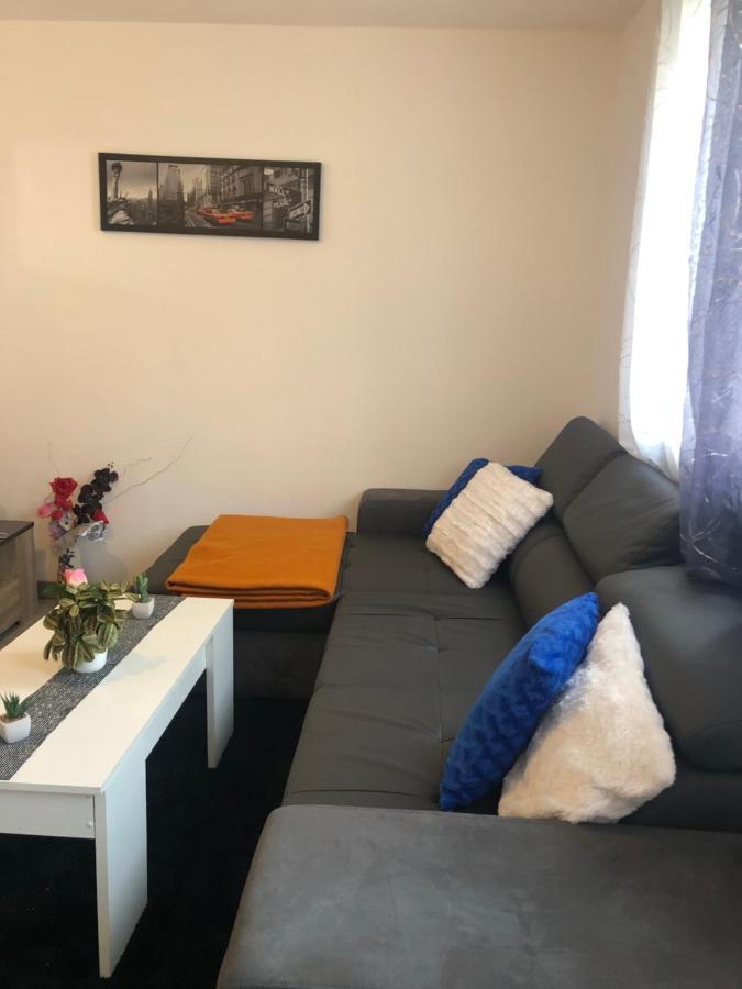 Studio De La Gare Vesoul Dış mekan fotoğraf